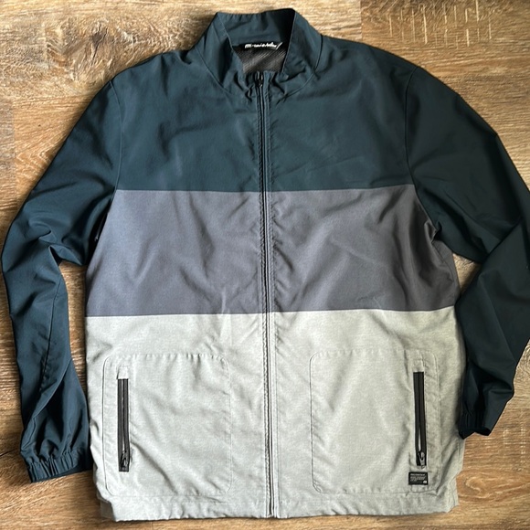 Travis Mathew Jacket - Picture 2 of 5